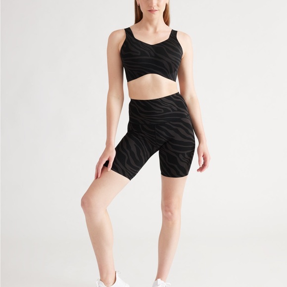 Knix Catalyst Sports Bra Size 6 Zebra NWT - Picture 3 of 8